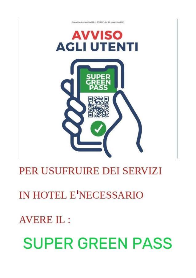 Hotel La Milanese Pietra Ligure Zewnętrze zdjęcie