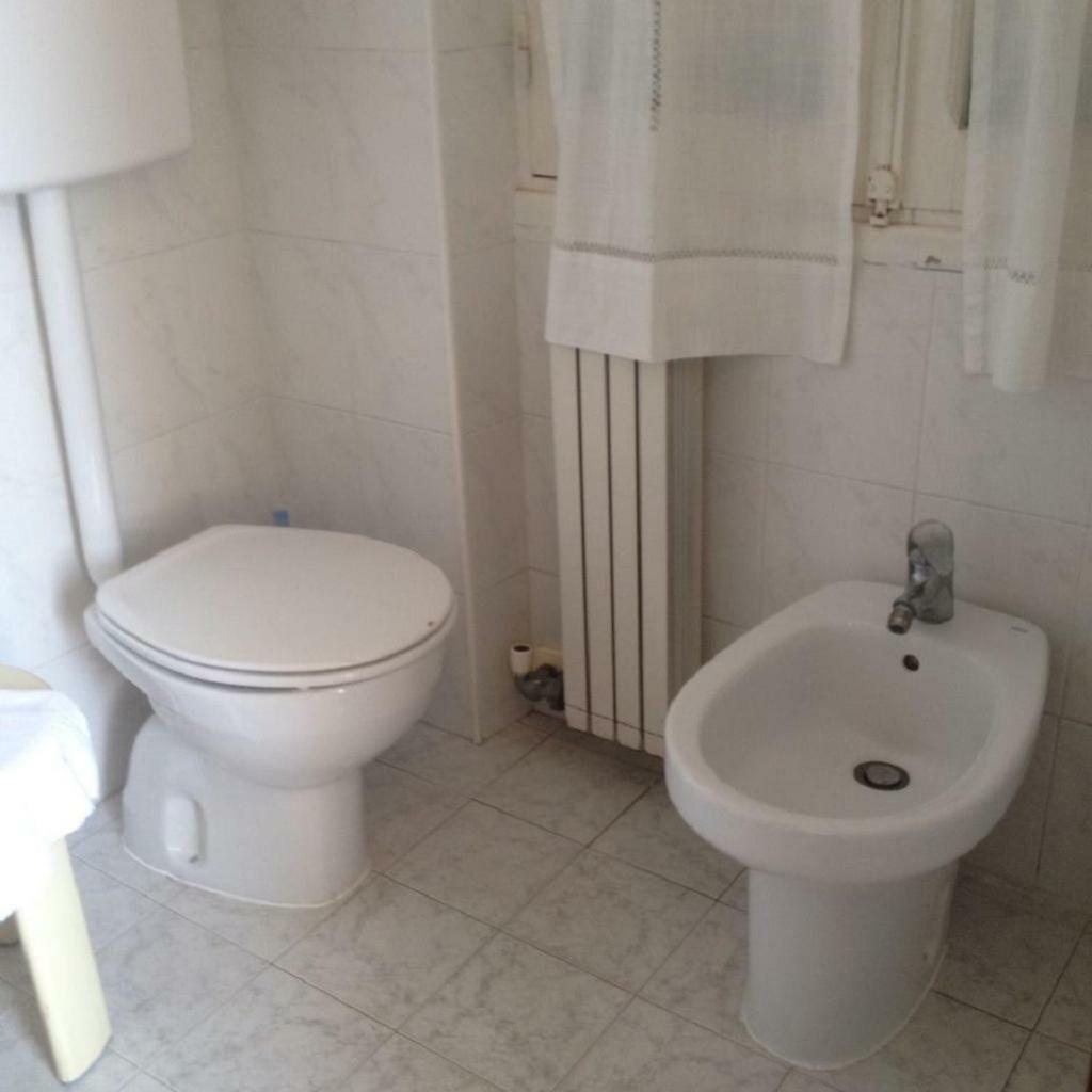 Hotel La Milanese Pietra Ligure Zewnętrze zdjęcie